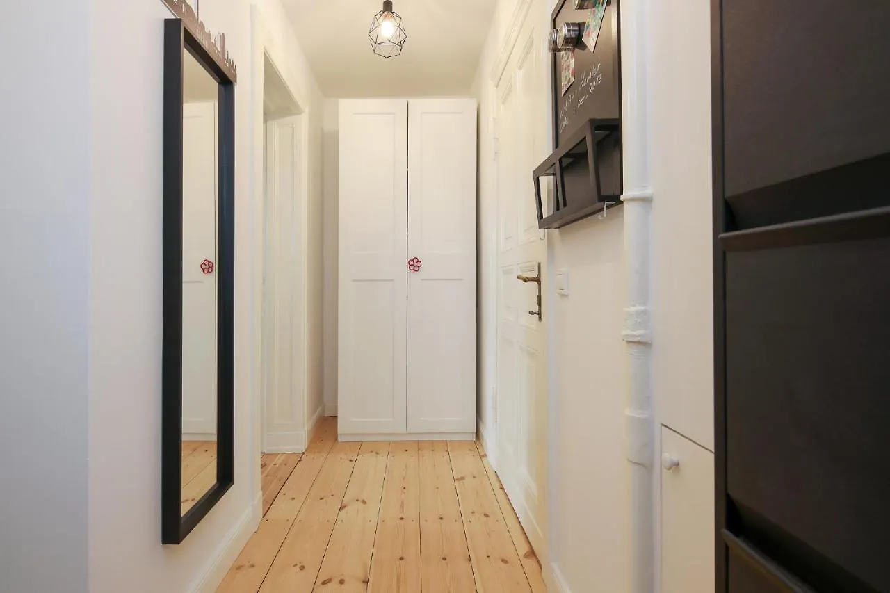4 Personen Altbau Apartment Nahe Kurfuerstendamm - Romeo & Julia 베를린 독일